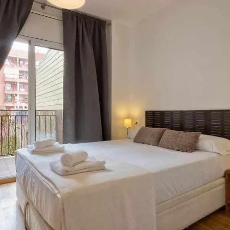Apartment Comfortable 4 2bath W Balcony
