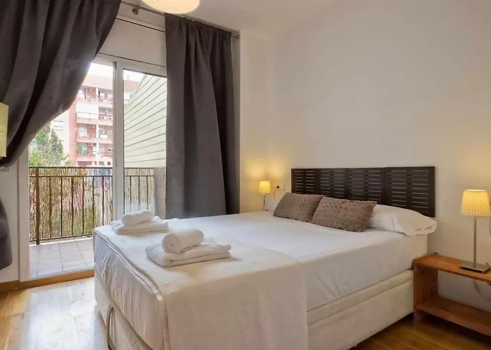 Lejlighed Comfortable 4 2bath W Balcony