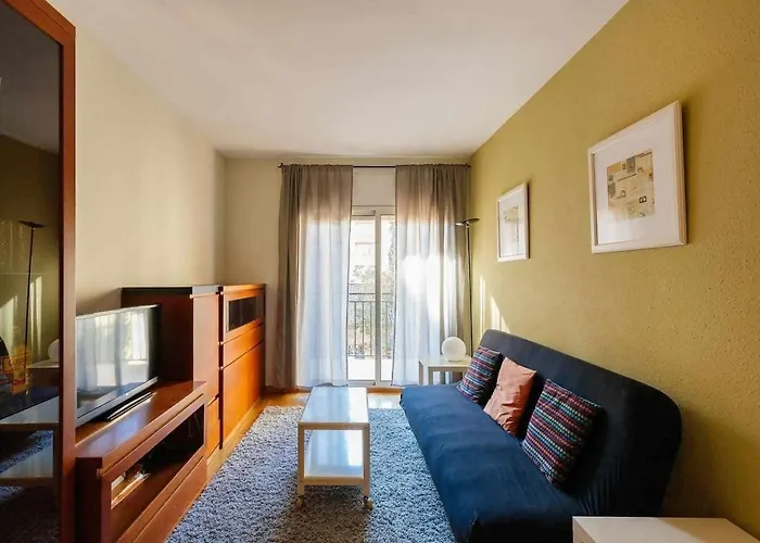 Comfortable 4 2bath W Balcony * Barcelona